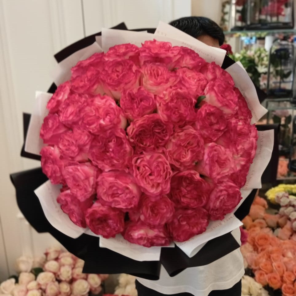 Sweet Sentiments Florals